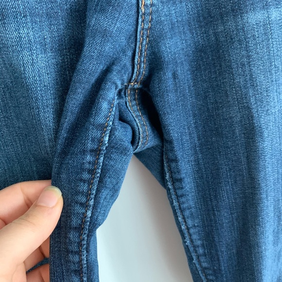 Ann Taylor Loft - Skinny Crop Dark Wash Jeans - Picture 7 of 7